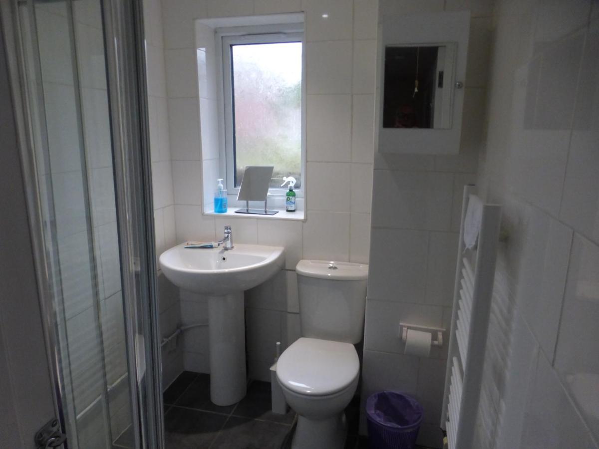 Self-Contained Private Apartment Barnet Bagian luar foto